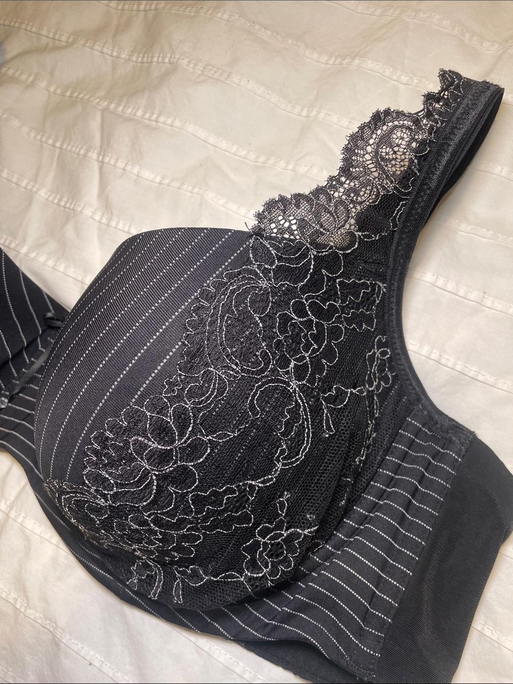 Ashley Graham Bra Black Lace & Pinstripe Underwire Sexy Unique Luxury Lingerie - Picture 5 of 9